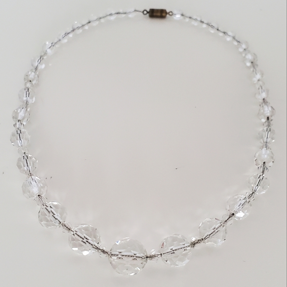 VINTAGE 1930s Czech Glass Bead Necklace Retro